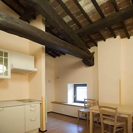 La Soffitta E La Torre 3*