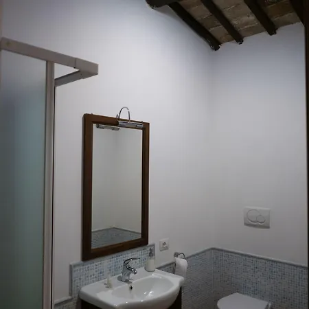 La Soffitta E La Torre Πανσιόν