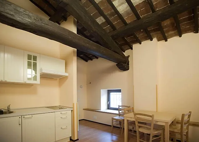 La Soffitta E La Torre 3*